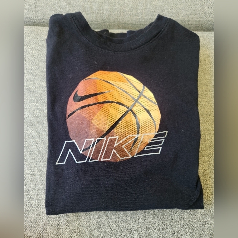 Nike Basketball tee